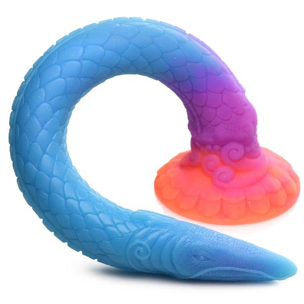 Фантазийный люминесцентный фаллоимитатор в форме змеи Makara Glow-in-the-Dark Silicone Snake Dildo - 46 см. от XR Brands