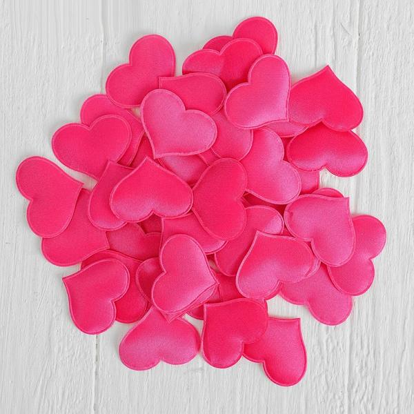 Набор ярко-розовых декоративных сердец - 50 шт. от Сима-Ленд