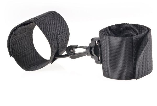 Мягкие нейлоновые наручники с карабином Beginner s Nylon Cuffs от Pipedream