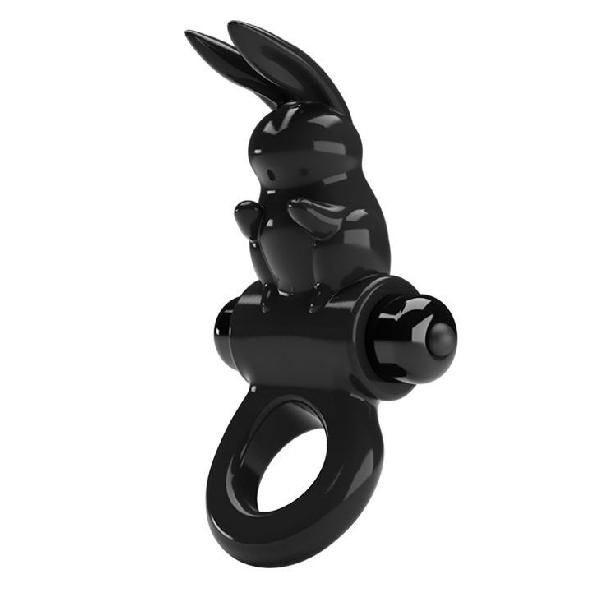 Черное эрекционное кольцо со стимулятором клитора в виде кролика Exciting ring от Baile