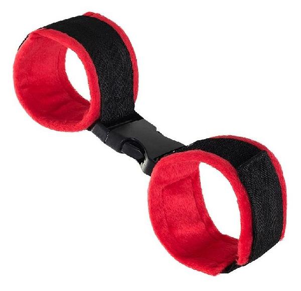 Красно-черные велюровые наручники Anonymo от ToyFa