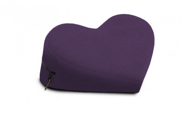 Фиолетовая малая вельветовая подушка-сердце для любви Liberator Retail Heart Wedge от Liberator