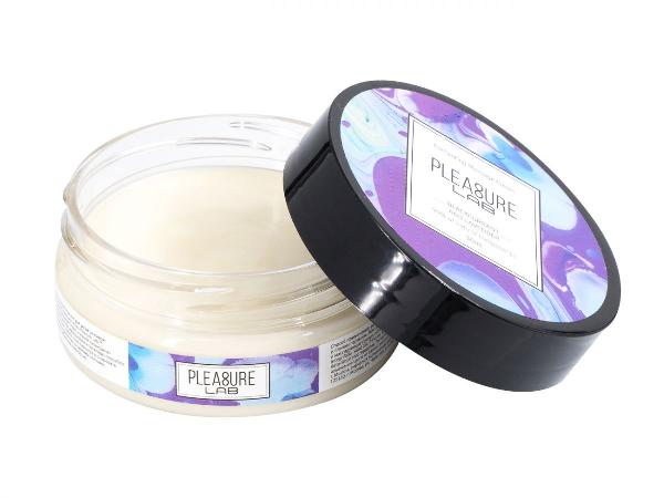 Массажный крем Pleasure Lab Enchanting с ароматом черной смородины и лаванды - 50 мл. от Pleasure Lab