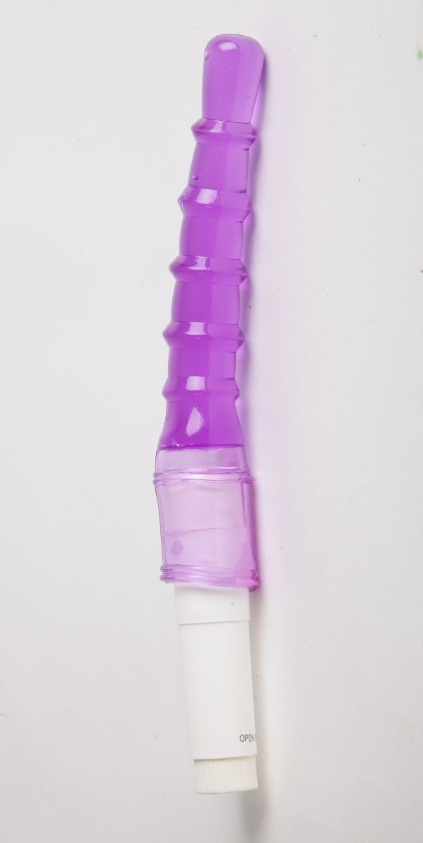 Фиолетовый анальный вибратор с рёбрышками - 23 см. от White Label