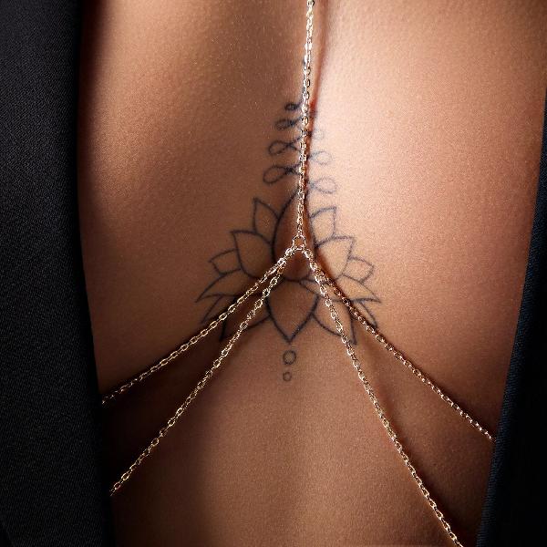 Оригинальная золотистая цепочка на грудь от Сима-Ленд