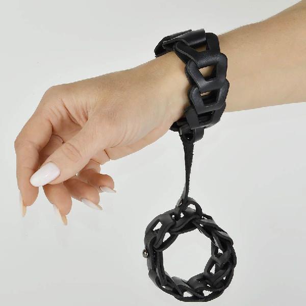 Черные кожаные наручники  Клеопатра  от Sitabella