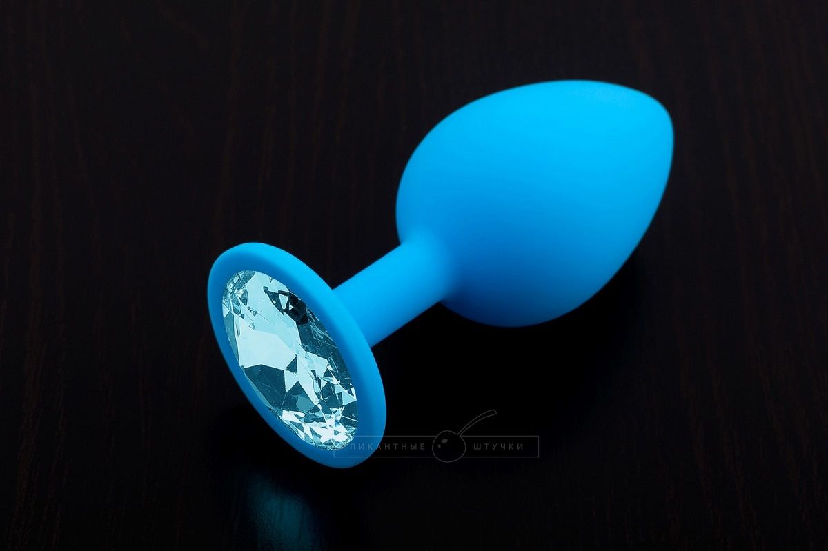 Большая голубая силиконовая пробка с голубым кристаллом - 9 см. от Пикантные штучки