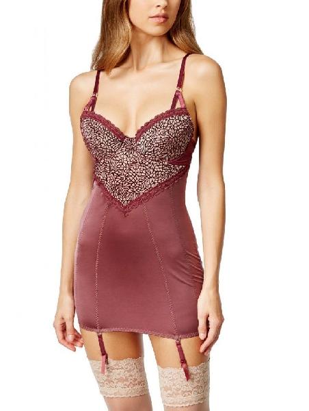 Сексуальная комбинация со съемными подвязками для чулок от Maidenform