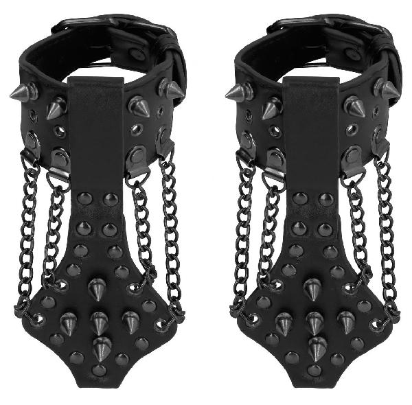 Черные браслеты с металлической фурнитурой от Shots Media BV