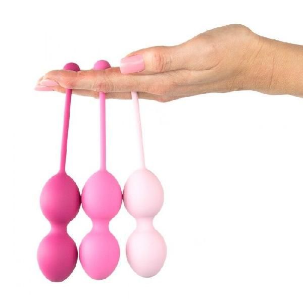 Набор из 3 розовых вагинальных шариков FemmeFit Advanced Pelvic Muscle Training Set от EDC