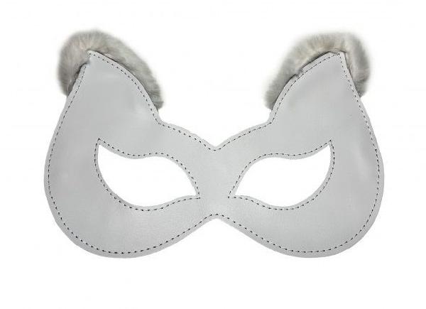Белая маска из натуральной кожи с мехом на ушках от БДСМ Арсенал