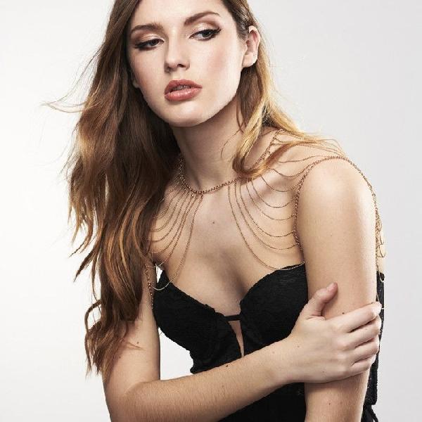 Золотистое украшение на плечи Magnifique Metallic Chain Shoulders   Back Jewelry от Bijoux Indiscrets