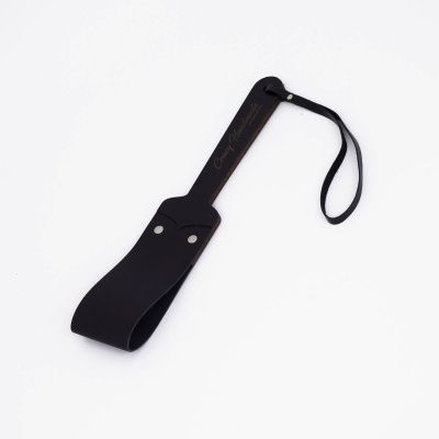 Черный кожаный паддл с деревянной ручкой - 34 см. от Crazy Handmade