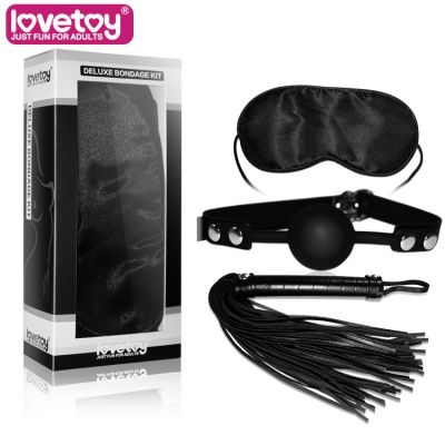 Эротический набор для игр: маска, кляп и плеть от Lovetoy