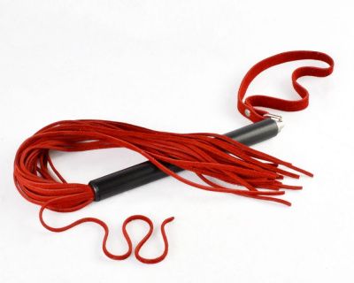Красная велюровая плеть MIX с черной рукоятью - 47 см. от Sitabella