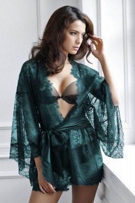 Роскошный кружевной халат-кимоно от Laete