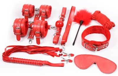 Набор красных БДСМ-аксессуаров Bandage Kits из 10 предметов от Vandersex