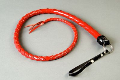 Красная однохвостная лакированная плеть - 60 см. от Подиум
