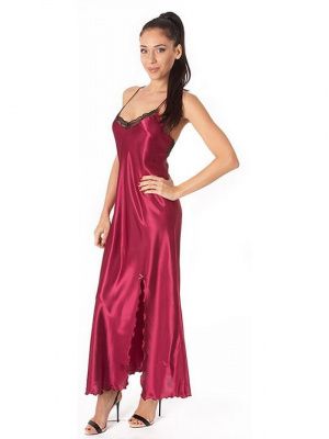 Изысканная длинная сорочка с разрезом по ножке от Belweiss