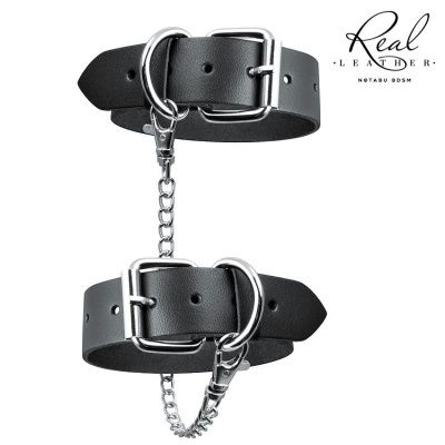 Черные кожаные оковы в в минималистичном дизайне от Bior toys