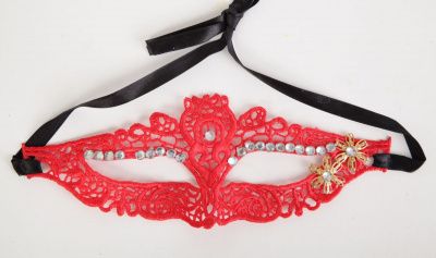 Маска  Пленительная тайна  со стразами от White Label