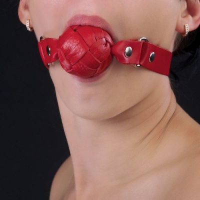 Красный кожаный кляп-шар от Sitabella
